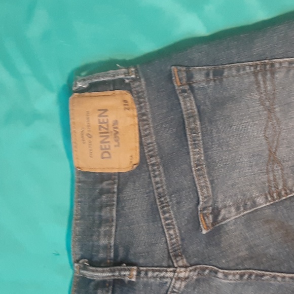 DENIZEN BY LEVI'S 218, STRAIGHT FIT 30X32 - Picture 13 of 14